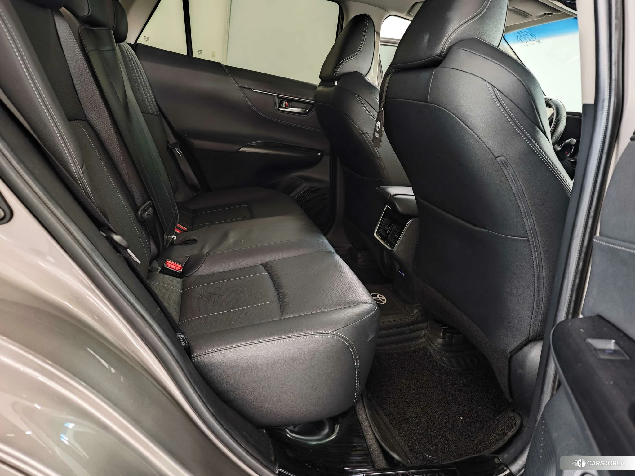 Toyota Harrier 2021 Шампань из Китая, фото 5