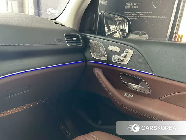 Mercedes-Benz GLE 2026 Черный из Китая, фото 5