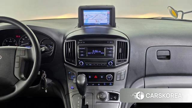 Hyundai The New Grand Starex 2018 Желтый из Кореи, фото 5