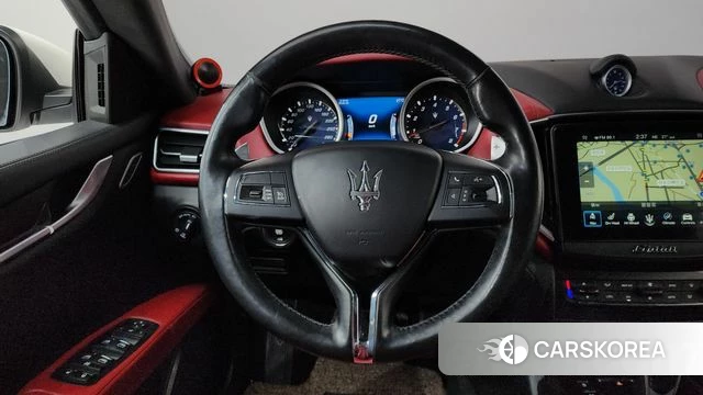 Maserati Ghibli id 4918989 из Кореи 5