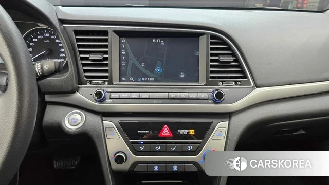 Hyundai Avante AD 2018 Белый из Кореи, фото 5