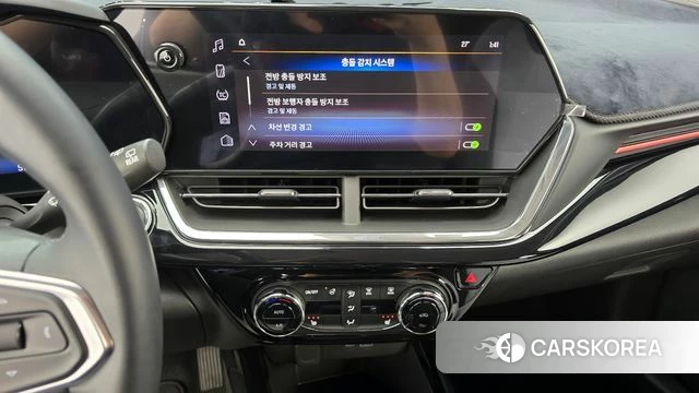 Chevrolet (GM Daewoo) Trax Crossover 2024 Черный из Кореи, фото 5