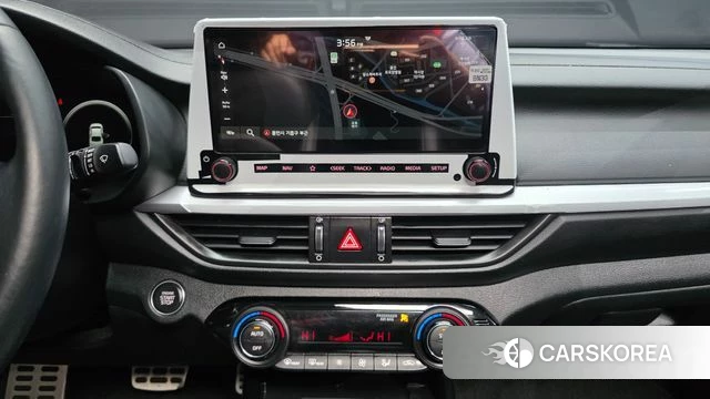 Kia The New K3 2nd generation 2023 Белый из Кореи, фото 5