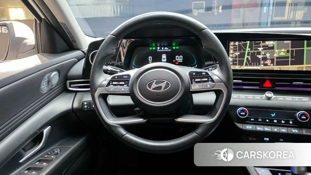 Hyundai The New Avante (CN7) 2023 Белый из Кореи, фото 5
