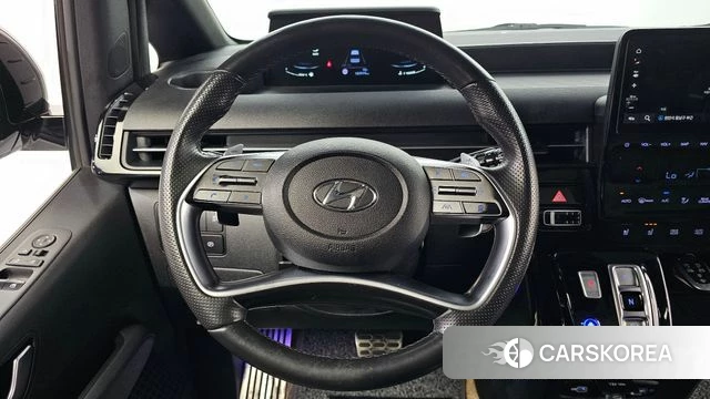 Hyundai Staria 2022 Белый из Кореи, фото 5