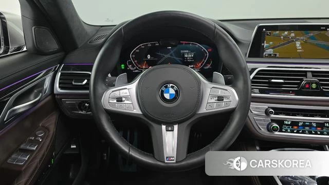 BMW 7 Series (G11) 2021 Серебристо-серый из Кореи, фото 5