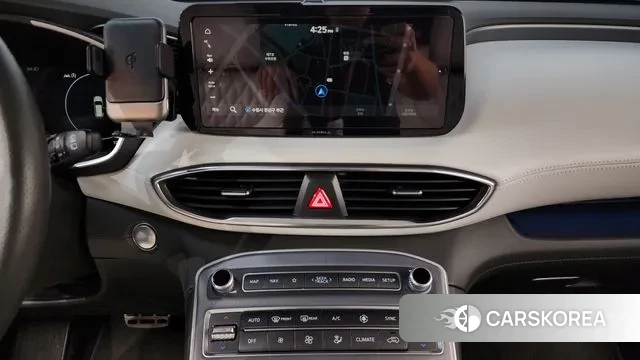 Hyundai The New Santa Fe 2021 Белый из Кореи, фото 5