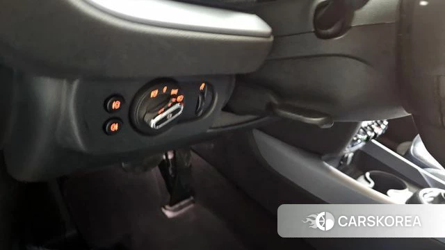 Mini Cooper S Clubman 2022 Зеленый из Кореи, фото 5