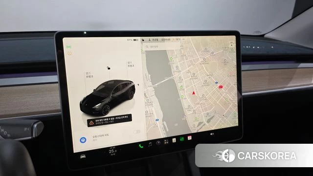 Tesla Model Y 2024 Черный из Кореи, фото 5