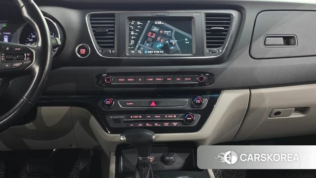 Kia The New Carnival 2018 Черный из Кореи, фото 5