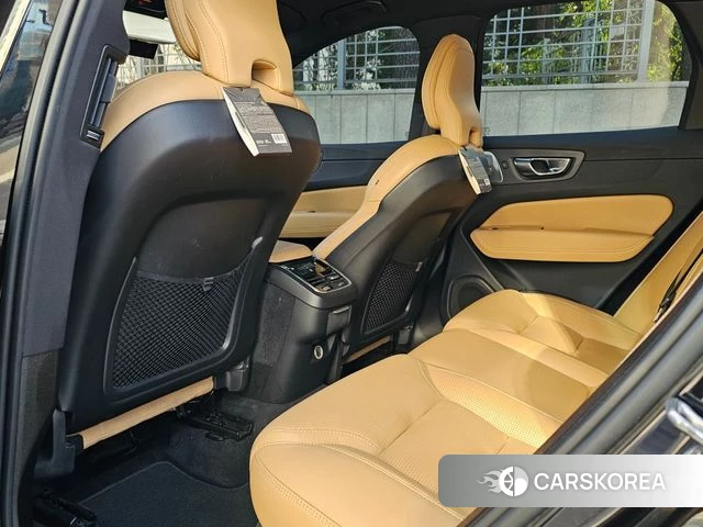 Volvo XC60 second Generation 2018 Черный из Кореи, фото 5