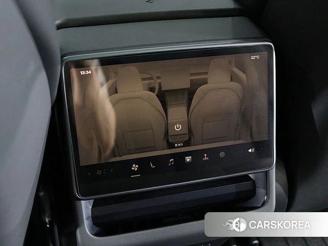 Tesla Model 3 2024 Красный из Кореи, фото 5