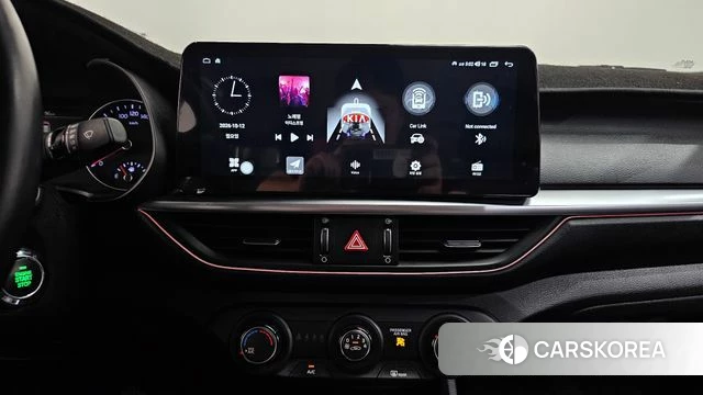 Kia The New K3 2nd generation 2021 Белый из Кореи, фото 5