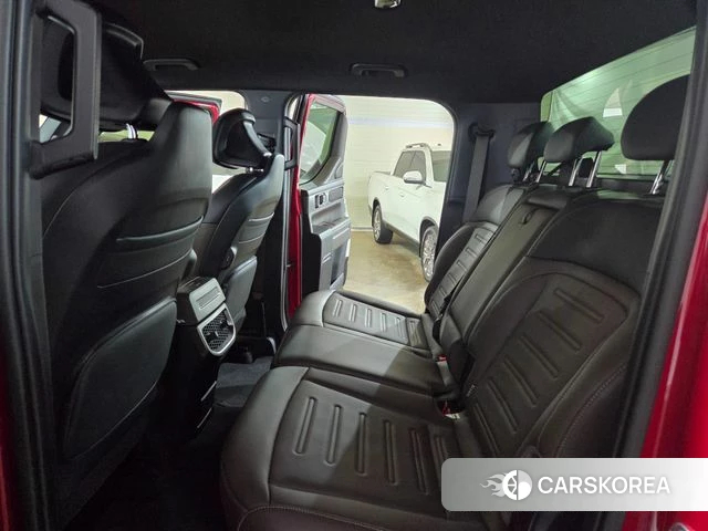 Kia Tasman 2025 Красный из Кореи, фото 5