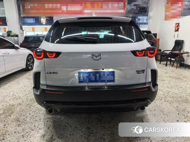 Mazda CX-50 2023 Белый из Китая, фото 5