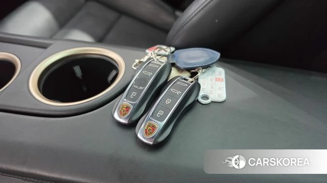 Porsche Taycan id 4942777 из Кореи 5