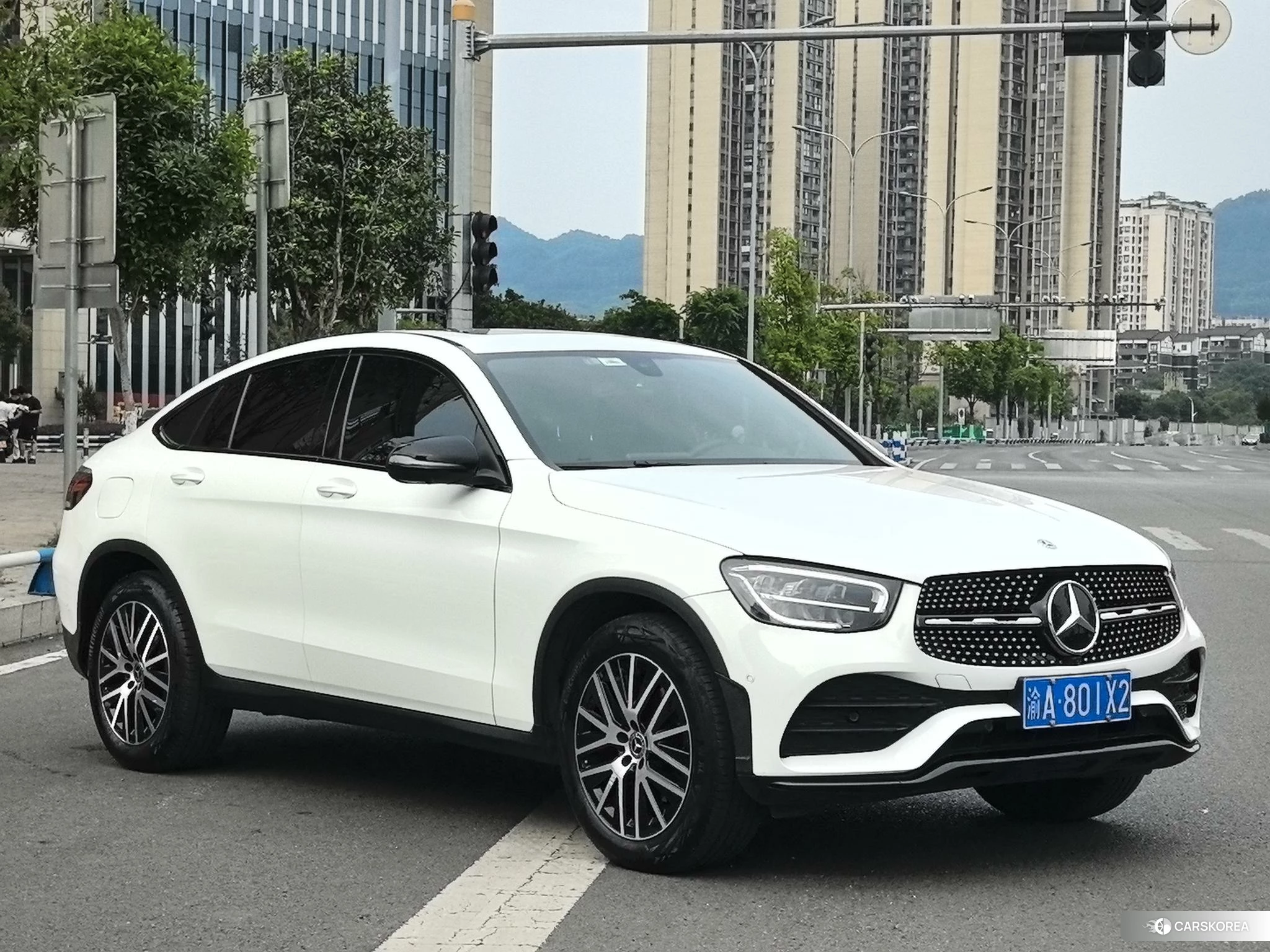 Mercedes-Benz GLC 2022 Белый из Китая, фото 5