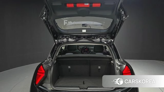 Mini Cooper Electric 4th Generation 2024 Черный из Кореи, фото 5