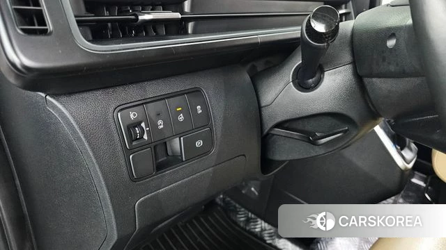 Hyundai Staria 2022 Белый из Кореи, фото 5