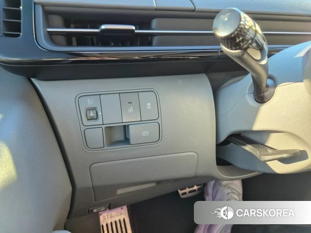 Hyundai Staria 2024 Белый из Кореи, фото 5