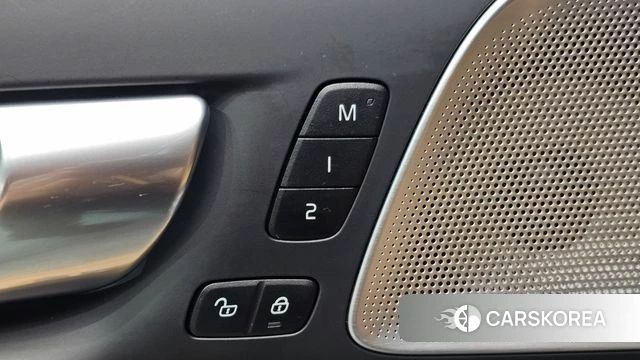 Volvo S60 3rd generation 2024 Черный из Кореи, фото 5