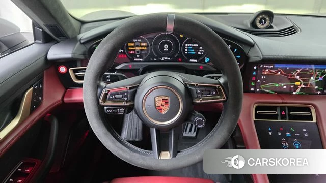 Porsche Taycan 2023 Серебристо-серый из Кореи, фото 5