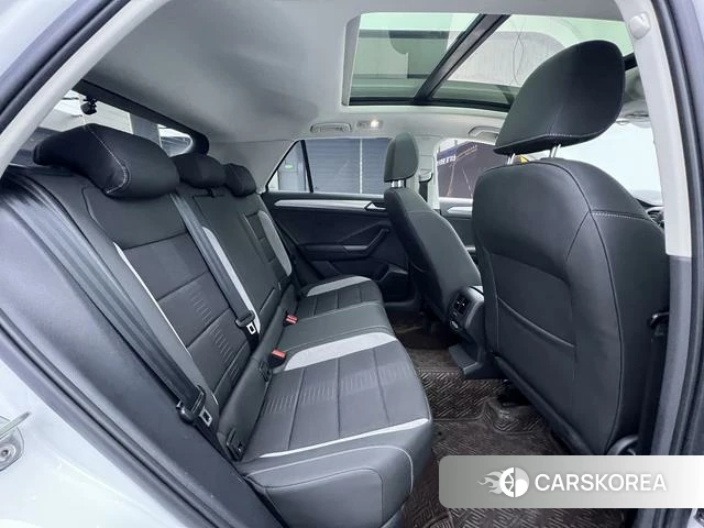 Volkswagen T-Roc 2021 Белый из Китая, фото 5