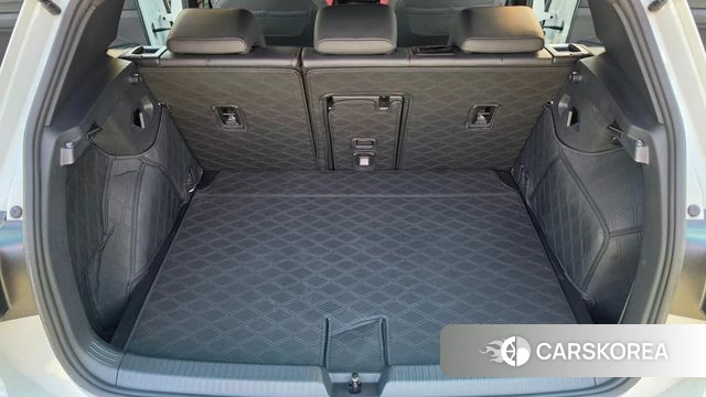 Volkswagen Golf 8th Generation 2024 Белый из Кореи, фото 5