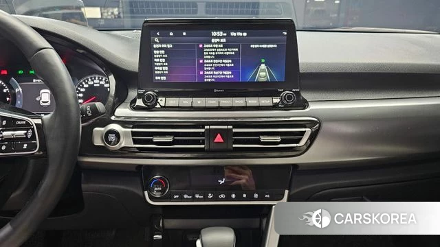 Kia Seltos 2022 Белый из Кореи, фото 5
