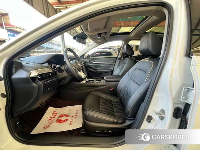 Nissan Altima 2022 Белый из Китая, фото 5