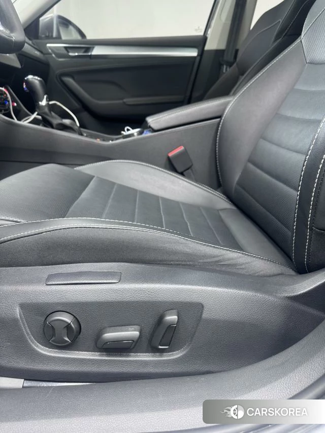 Skoda Superb 2023 Темно-серый из Китая, фото 5