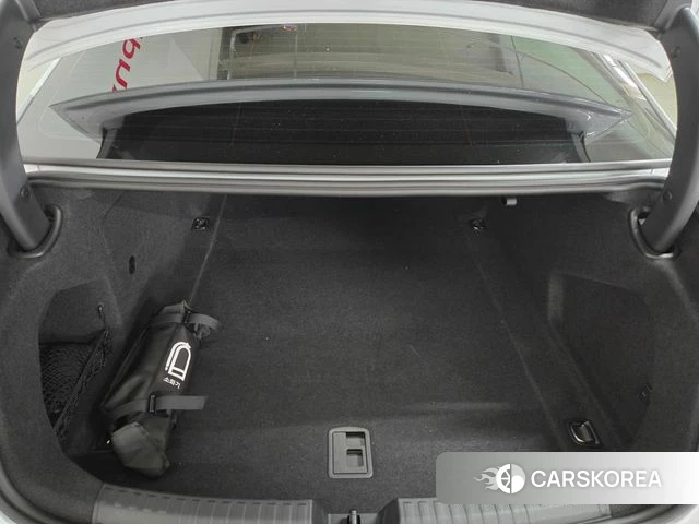 Audi A6 (C9) 2026 Белый из Кореи, фото 5