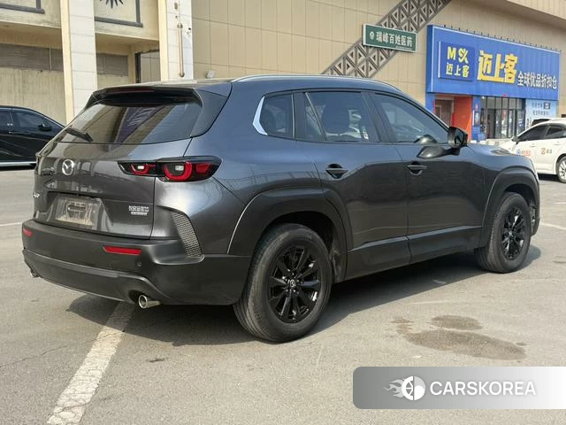 Mazda CX-50 2024 Темно-серый из Китая, фото 5