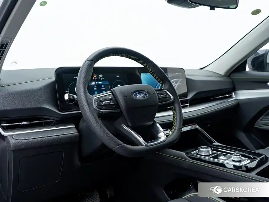 Ford Equator 2026 Белый из Китая, фото 5