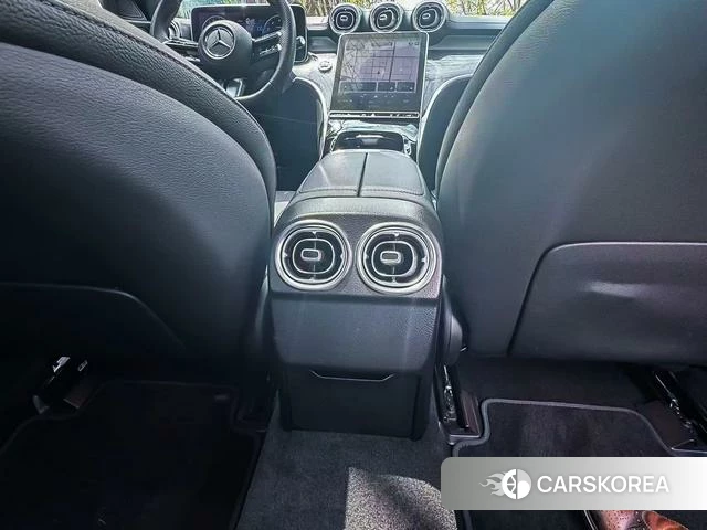 Mercedes-Benz C-class 2024 Белый из Китая, фото 5