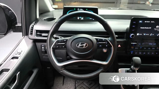 Hyundai Staria 2025 Серебряный из Кореи, фото 5
