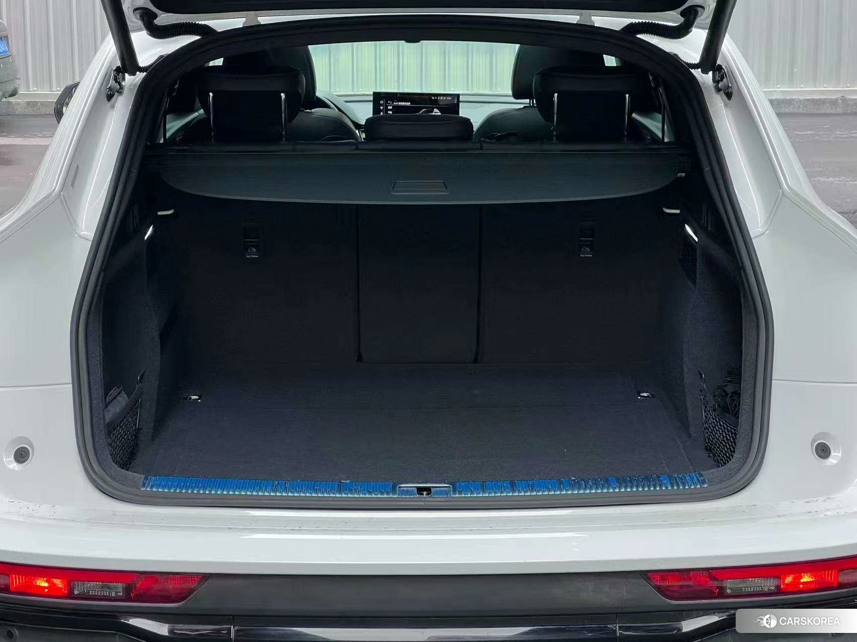 Audi Q5L 2020 Белый из Китая, фото 5