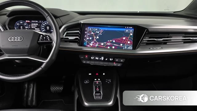 Audi Q4 e-Tron (F4) 2022 Белый из Кореи, фото 5