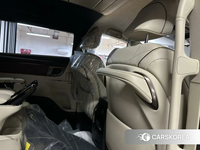 Toyota Alphard 2025 Черный из Китая, фото 5