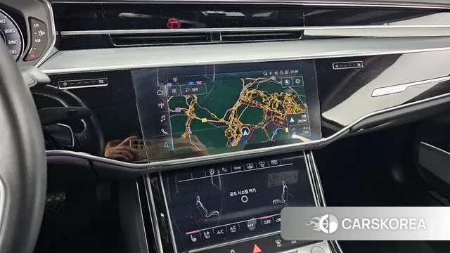 Audi A8 (D5) 2021 Черный из Кореи, фото 5