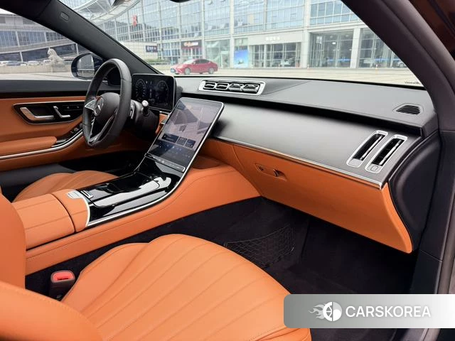 Mercedes-Benz S-Class 2023 Черный из Китая, фото 5