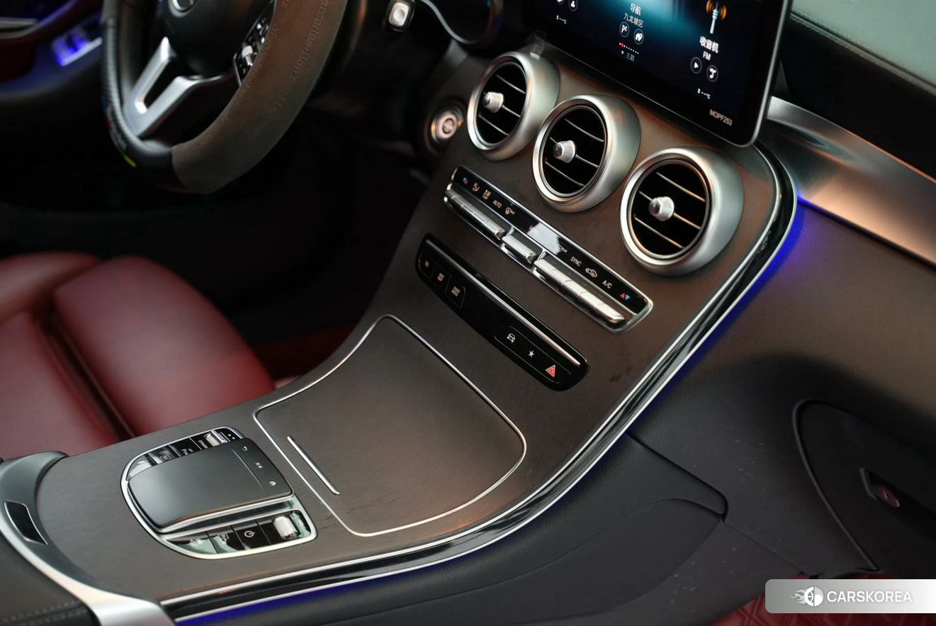 Mercedes-Benz GLC 2021 Белый из Китая, фото 5
