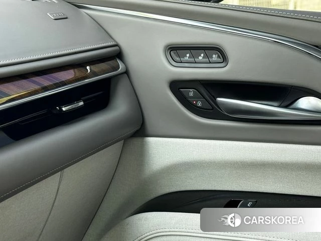 Cadillac Escalade 5th Generation 2023 Черный из Кореи, фото 5