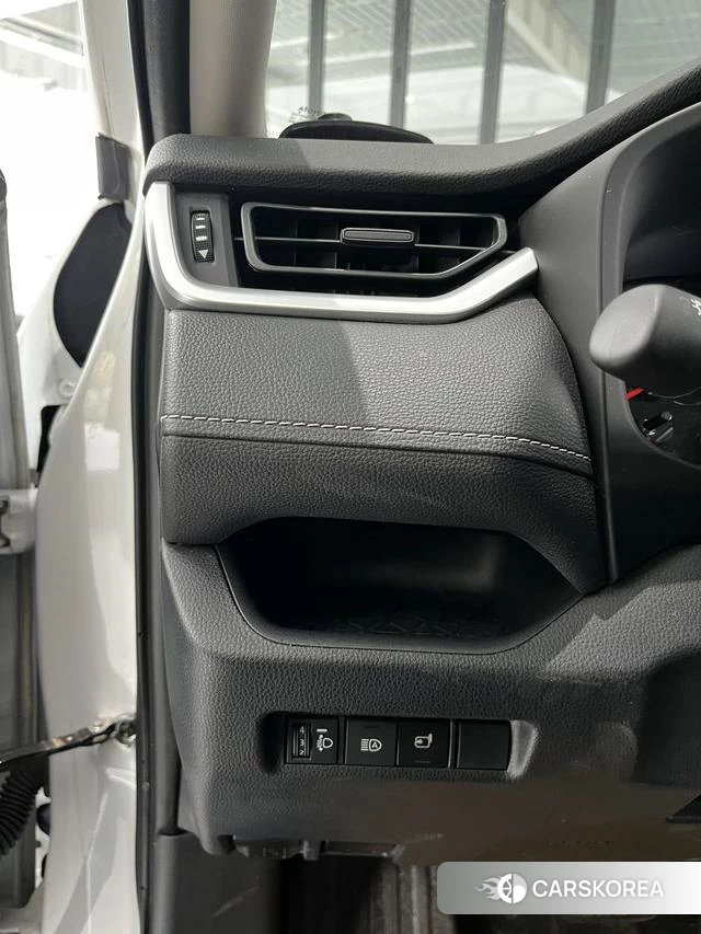 Toyota RAV4 2024 Белый из Китая, фото 5