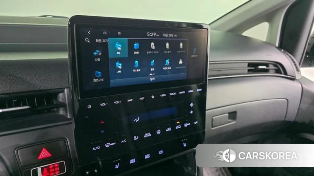 Hyundai Staria 2023 Черный из Кореи, фото 5