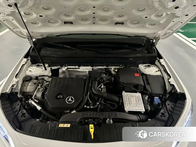 Mercedes-Benz GLB 2022 Белый из Китая, фото 5