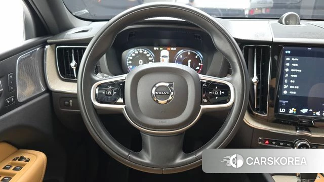 Volvo XC60 second Generation 2018 Черный из Кореи, фото 5