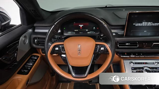 Lincoln Aviator 2nd generation 2022 Черный из Кореи, фото 5