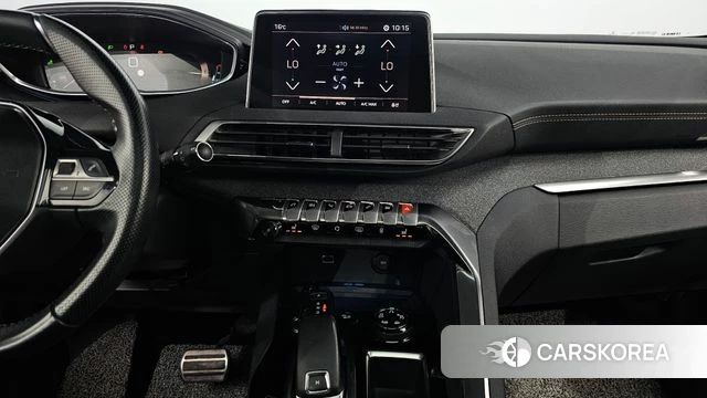 Peugeot 5008 second generation 2018 Черный из Кореи, фото 5