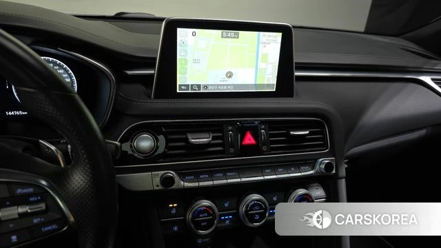 Genesis G70 2018 Цвет галактики из Кореи, фото 5